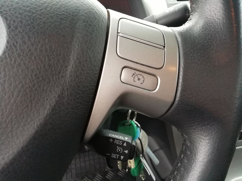 Toyota Corolla 1,6 Valvematic Sol 97 kW - fotka 9 z 14