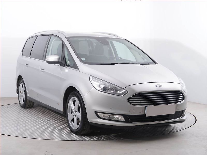 Ford Galaxy (2019) Titanium 2.0 EcoBlue, 4X4 - fotografie inzerátu