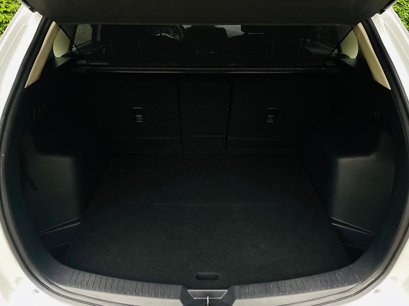 Mazda CX-5 2.0i VÝHŘEV SENZORY TAŽNÉ 2WD  - fotka 19 z 46