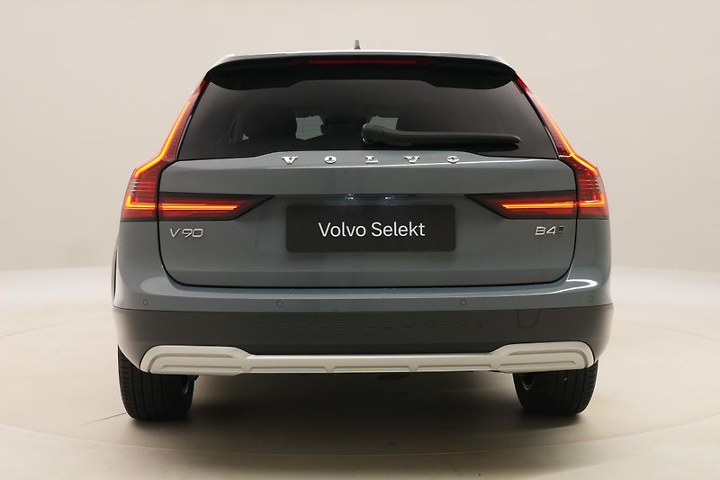 Volvo V90 CC B4 AWD REZERVACE - fotka 12 z 52