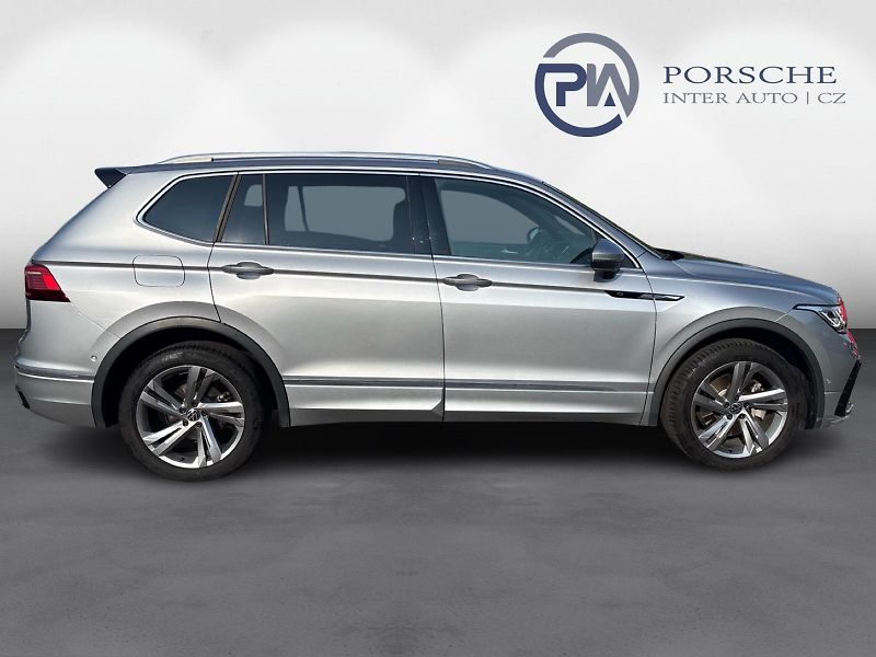 Volkswagen Tiguan 2.0 TSI 7DSG 4x4 R-LINE  140 k - fotka 7 z 30