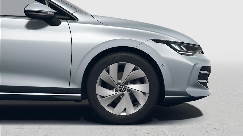 Volkswagen Golf (2026) 1,5 eTSI 7DSG mHEV - fotka 4 z 6