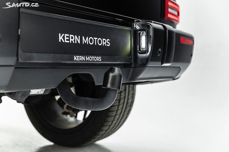 Mercedes-Benz Třídy G G63 AMG*CZ*Karbon*22kola*TV - fotka 24 z 46