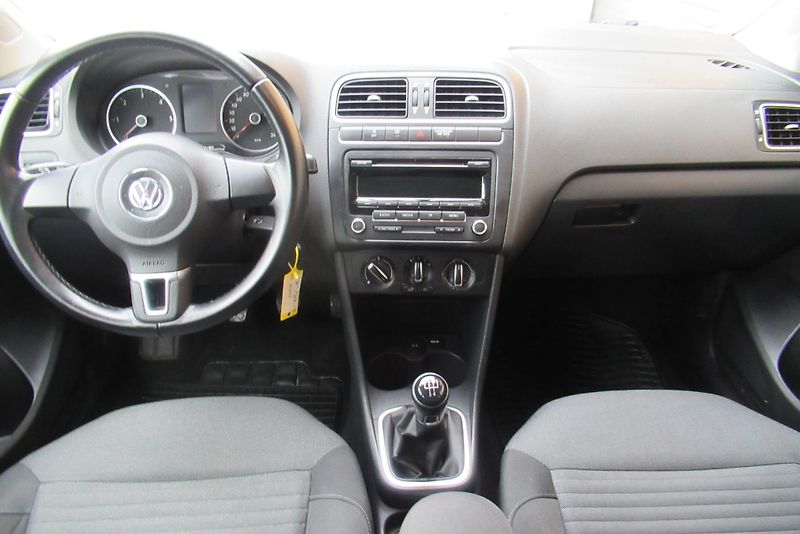 Volkswagen Polo 1.2 TDI KLIMA - fotka 9 z 19