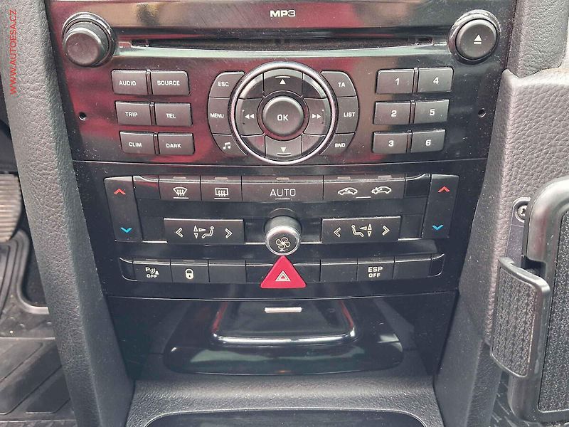 Peugeot 407 (2009) 2.0 HDI, AC, panor. - fotka 16 z 20