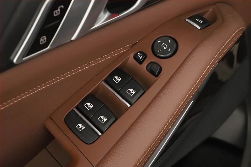 BMW X5 (2021) xDrive30d - fotka 10 z 20