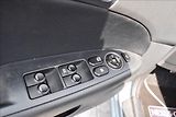 Hyundai i30 1,6 CRDi 66KW COMFORT+ 2XKOLA - náhled 28
