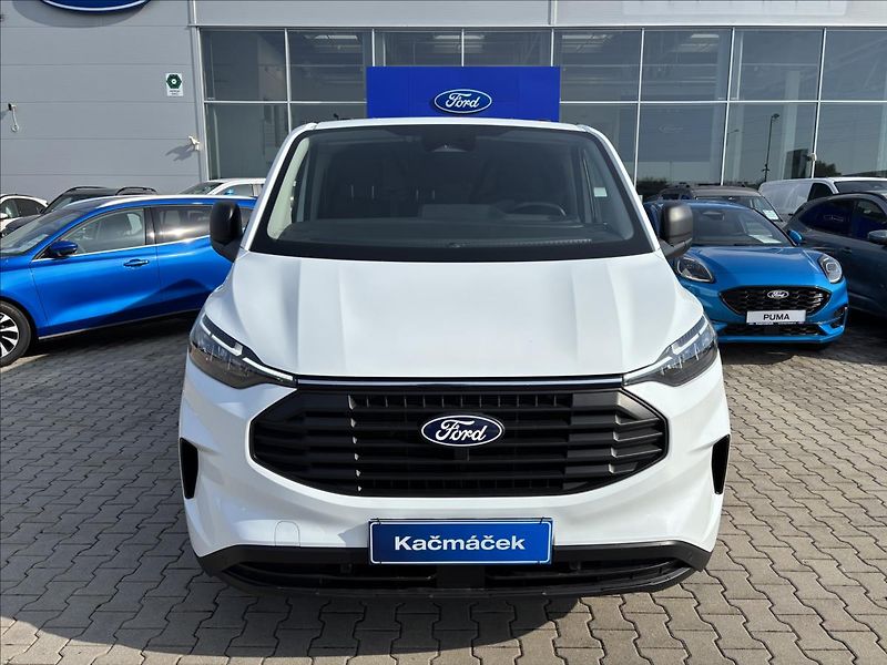 Ford Transit Custom 2,0 EcoBlue 100kW L1 - fotka 8 z 36