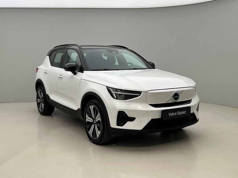 Volvo XC40 CORE RECHARGE SINGLE MOTOR AUT - fotka 8 z 46