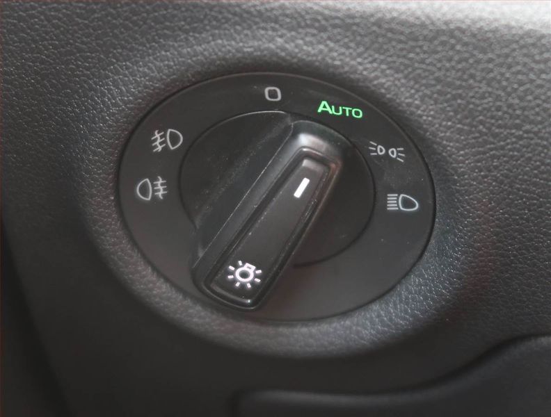 Škoda Fabia (2023) Style 1.0 TSI, ČR,1.maj - fotka 22 z 23