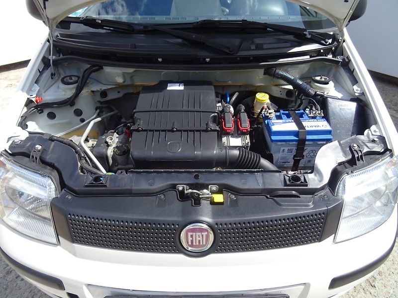 Fiat Panda (2011) 1.2i,51kW,klimatizace - fotka 19 z 21
