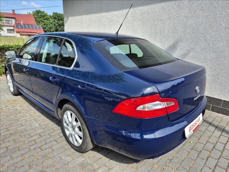 Škoda Superb 1,4 TSi 92Kw Klima ESP PDC - fotka 4 z 28
