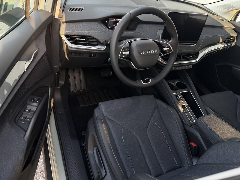 Škoda Elroq (2025) Selection 60 63 kWh - fotka 3 z 6