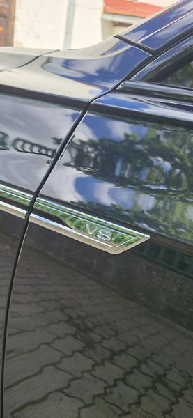 Volkswagen Touareg (2019) 4,0 TDi V8, R-Line, nez.topení - fotka 16 z 18