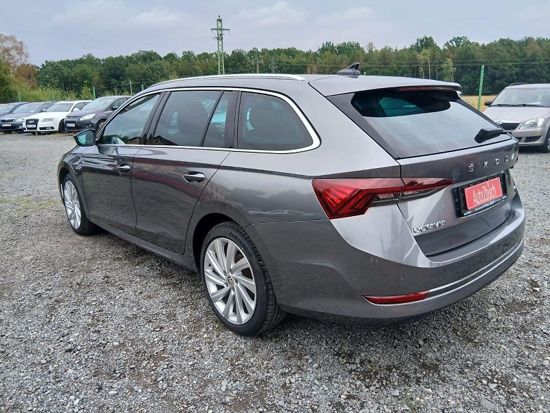 Škoda Octavia 4, iV, Plug in Hybrid, ALU 18 - fotka 16 z 66