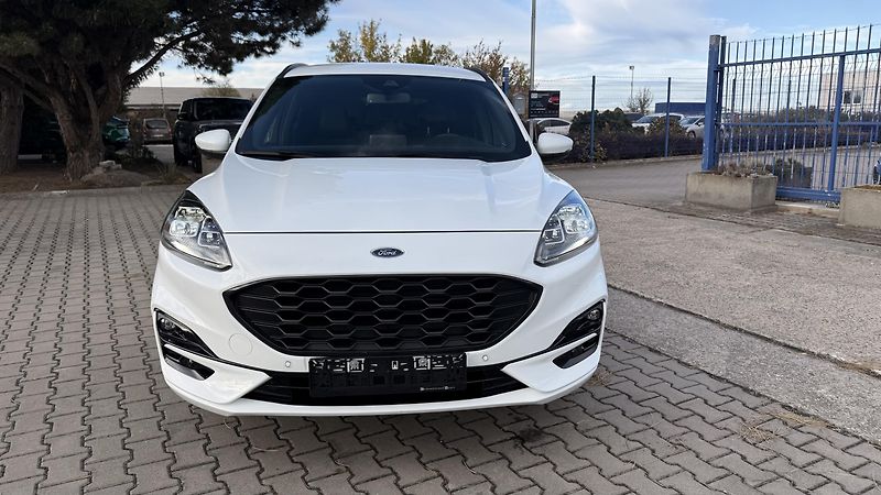 Ford Kuga (2022) 2.0d ST-Line,4x4,ČR,SERVIS - fotka 22 z 44
