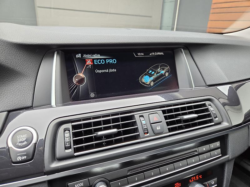 BMW Řada 5 525d xDrive ČR DPH  - fotka 35 z 44