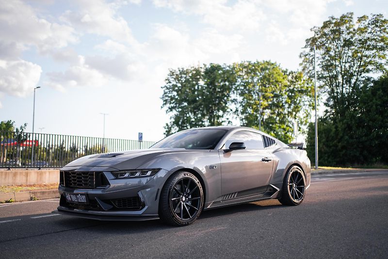 Ford Mustang (2024) GT 5.0 V8 DPH - fotka 10 z 22