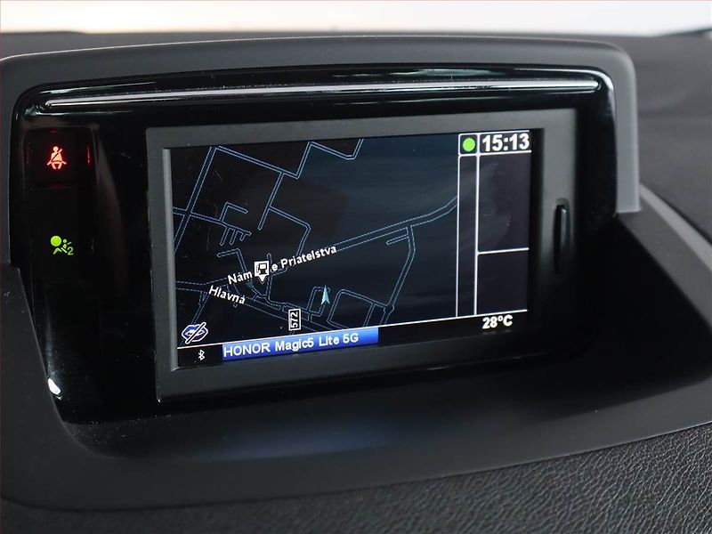 Renault Mégane (2015) Limited 1.5 dCi, Tempomat - fotka 13 z 21