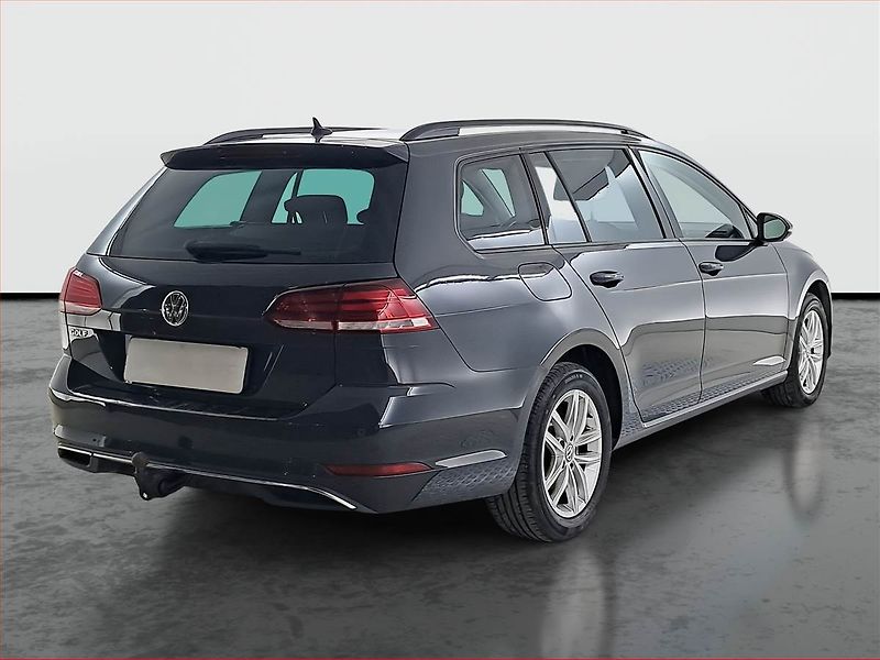 Volkswagen Golf (2020) 2.0 TDI, Navi, Tempomat - fotka 5 z 20