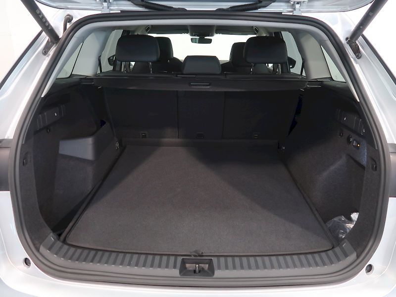 Škoda Kodiaq (2025) EXCLUSIVE 2.0TSI 150KW DSG 4x4 - fotka 46 z 48