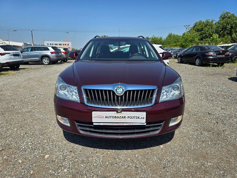 Škoda Octavia (2010) 1.8 Tsi 118kW DSG po servisu - fotka 2 z 22