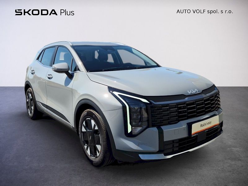 Kia Sportage (2025) Exclusive  1.6 T-GDI 110 kW 6° - fotka 7 z 36