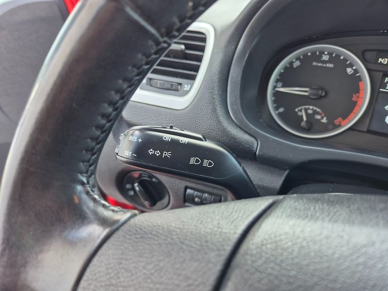 Škoda Fabia (2008) 1.9 TDI ROZVODY TOP - fotka 22 z 35