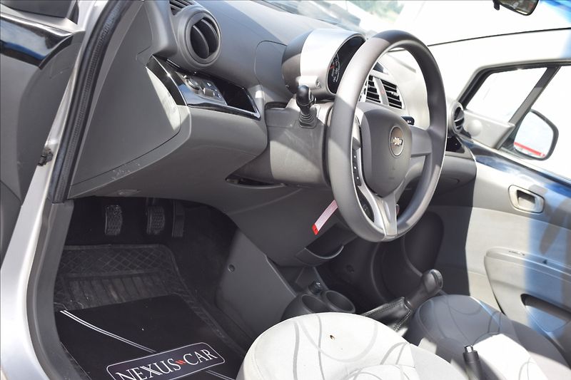 Chevrolet Spark 1,0 1.0I 50KW PO SERVISE - fotka 17 z 35