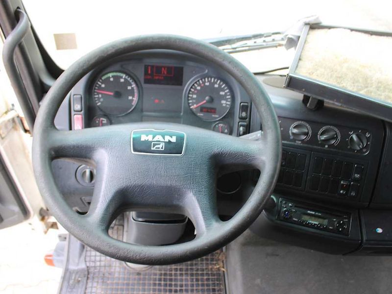 MAN TGL 8.180, EURO 3, HYDRAULICKÉ ČEL - fotka 11 z 20