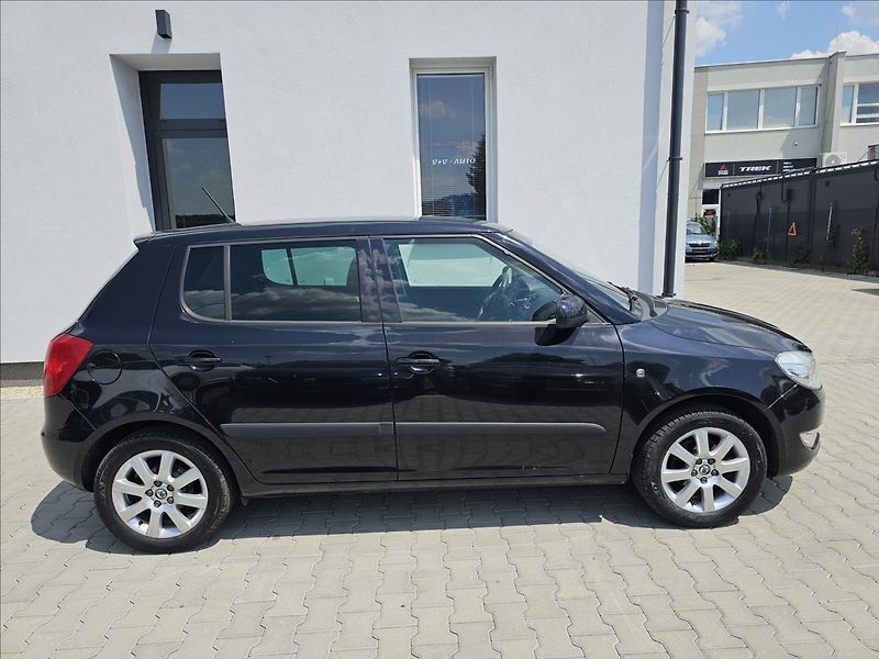 Škoda Fabia II 1,2TSi63KW Fresch - fotka 5 z 40