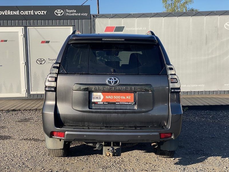 Toyota Land Cruiser 2.8D-4D, ČR, Executive, DPH - fotka 6 z 23