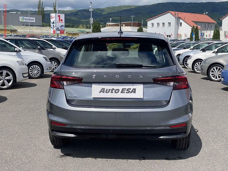 Škoda Fabia (2022) 1.0 MPi, 2.maj,ČR, Ambition - fotka 5 z 16