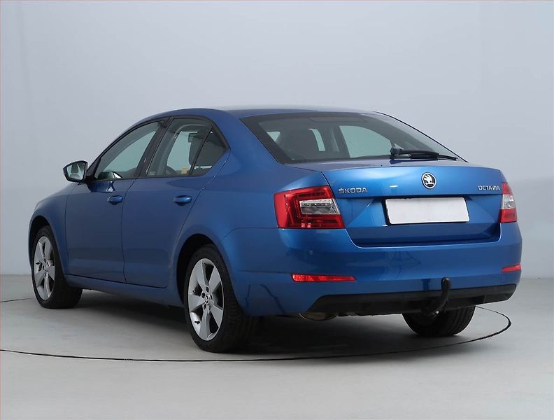 Škoda Octavia (2014) 2.0 TDI, Bi-Xenony, Tempomat - fotka 4 z 13