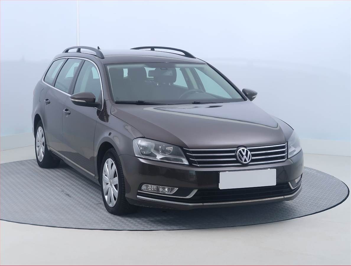 Volkswagen Passat 2.0 TDI, Park. senzory