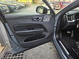 Volvo XC60 2.0 D R-Designe Bowers&Wilkins - náhled 30