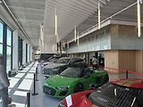 Nedaleko Poděbrad začíná fungovat největší autosalon ojetých aut v Evropě