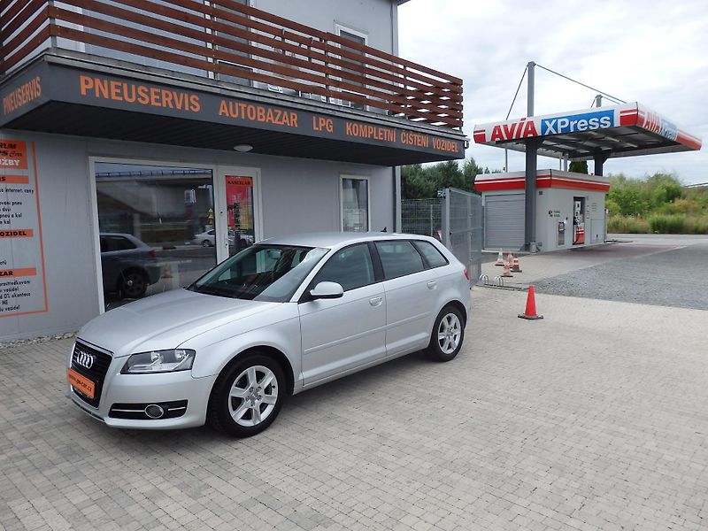 Audi A3 SPORTBACK 1.4 TFSI 6x AIRBAG - fotka 1 z 16