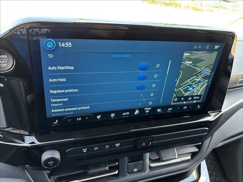 Ford Tourneo Custom 2,0 EcoBlue 125kW Titanium L2 - fotka 36 z 38