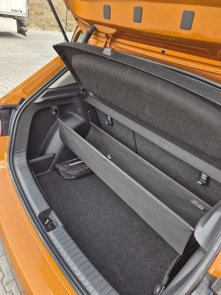 Škoda Fabia STYLE, 1.0 TSI, 6 MP, 81 kW - fotka 13 z 15