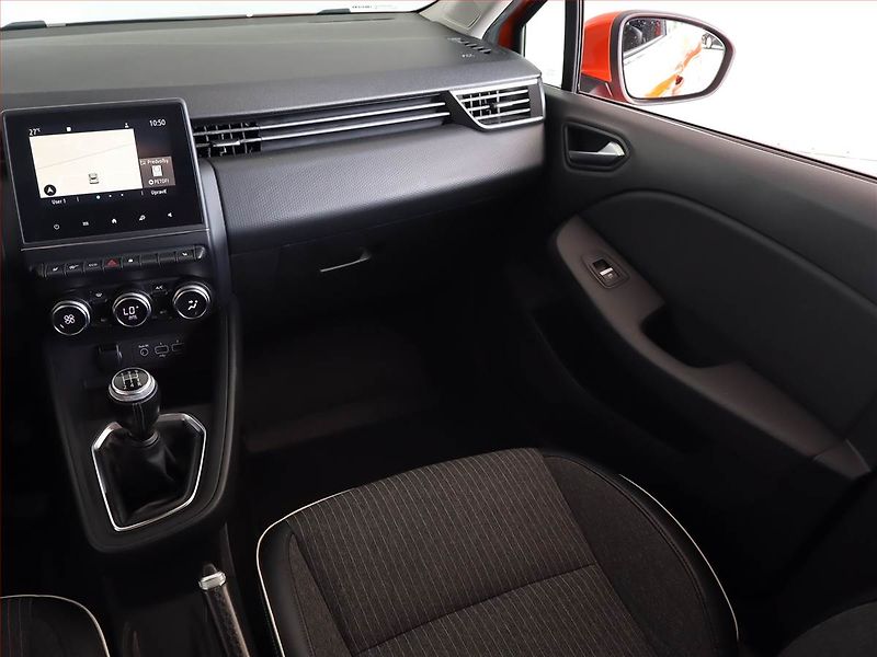 Renault Clio (2019) Intens 1.0 TCe, Serv.kniha - fotka 8 z 20
