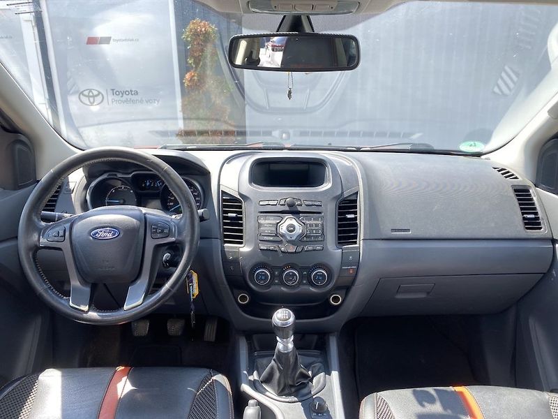 Ford Ranger 3.2TDCi, manual, 4x4, tažné - fotka 11 z 18