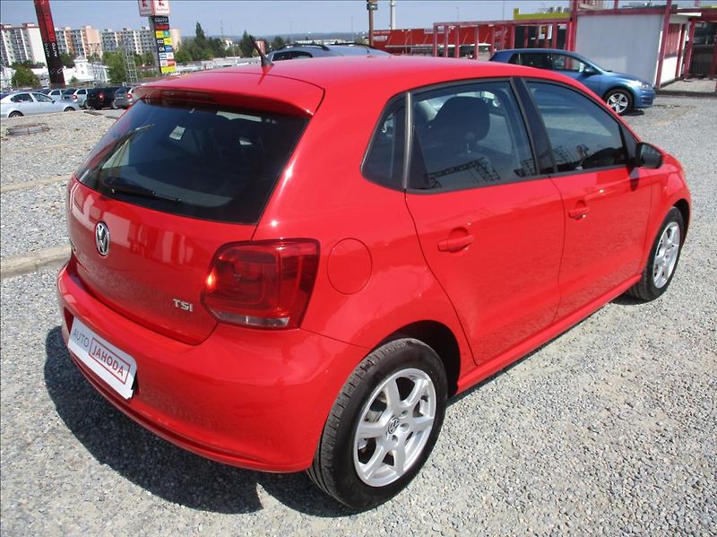 Volkswagen Polo 1,2 TSi, klima, serv. kniha, - fotka 5 z 37