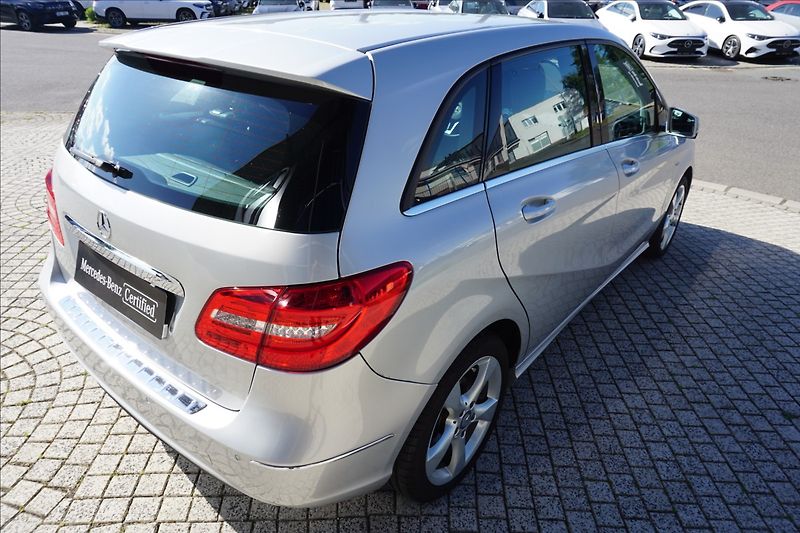 Mercedes-Benz Třídy B 1,8 B 200d - fotka 5 z 18