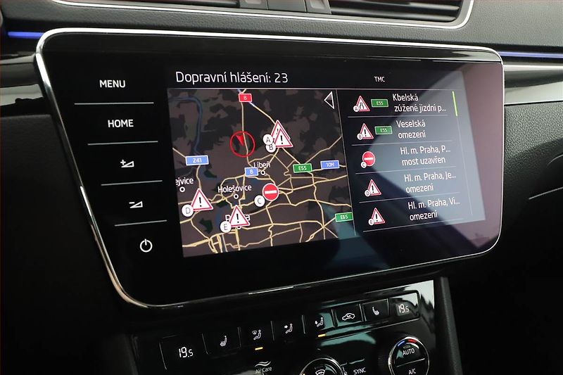 Škoda Superb (2018) Laurin&Klement 2.0 TDI 4x4 - fotka 13 z 16