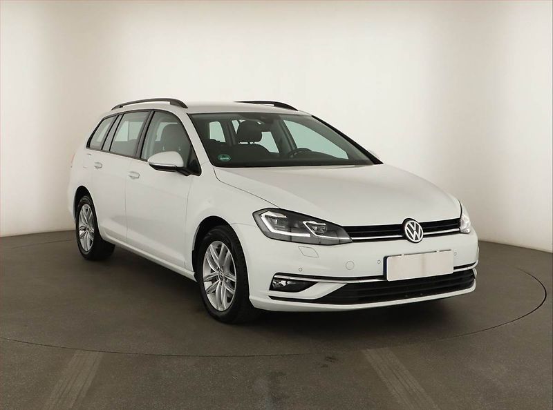 Volkswagen Golf (2020) 2.0 TDI, Automat, Serv.kniha - fotografie inzerátu