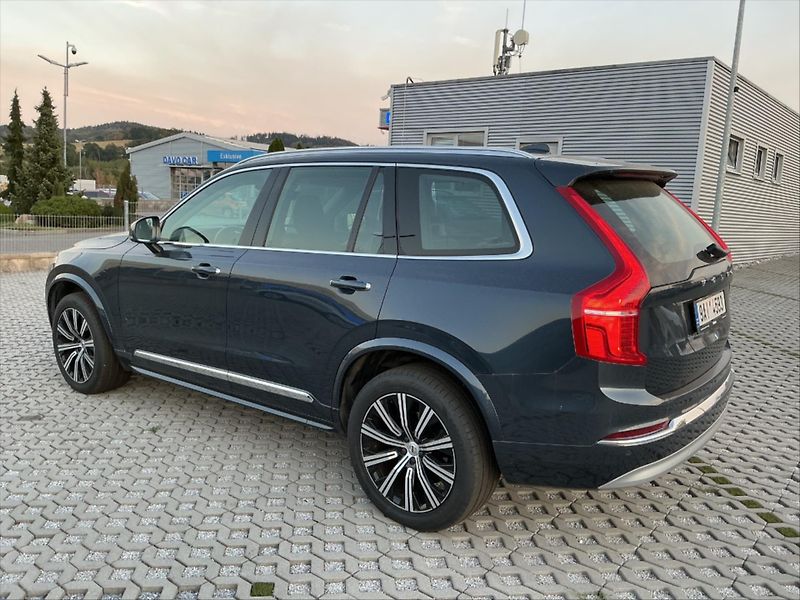 Volvo XC90 2,0 B5 173kW AWD LED CZ Kuže - fotka 2 z 27