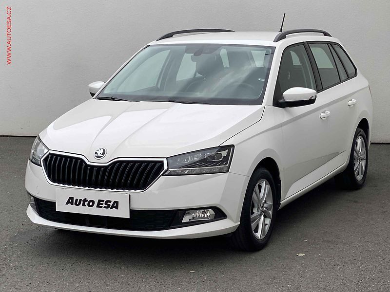 Škoda Fabia (2020) 1.0 TSi, 2.maj,ČR, Style - fotka 3 z 17