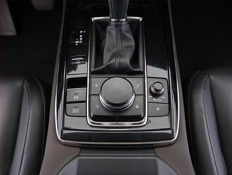 Mazda CX-30 (2021) Skyactiv-X 2.0, digi klima - fotka 17 z 25