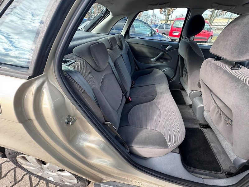 Citroën C5 (2008) AUTOMAT 2,0i 103 KW STK - fotka 32 z 48